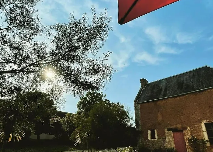 Gold Au Domaine De Vigor Hébergement de vacances