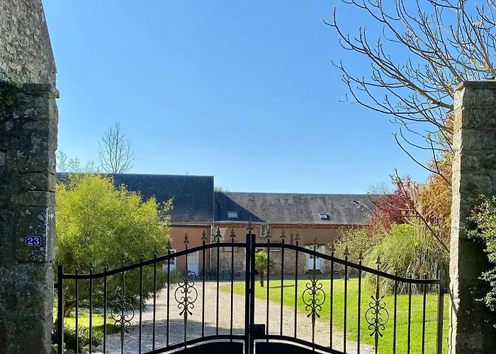 Gold Au Domaine De Vigor Hébergement de vacances